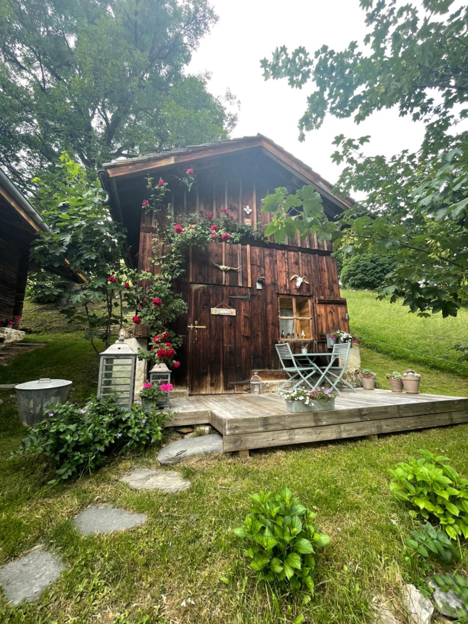Le Pika Bed and Breakfast Hauteluce Exteriör bild